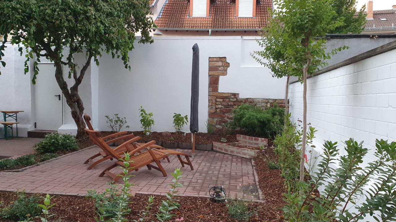 Charming Oldtown City Apartment Worms Exterior photo